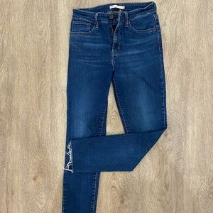 Levi's 721 High Rise Skinny jeans